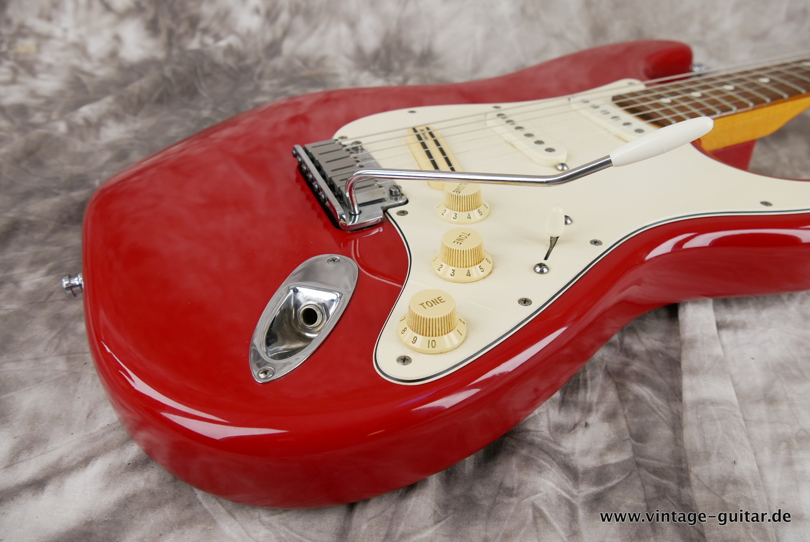 Fender-Stratocaster-1987-dakota-red-016.JPG