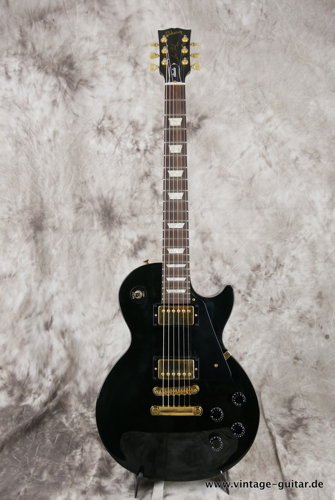 Gibson-Les-Paul-Studio-1995-black-001.JPG
