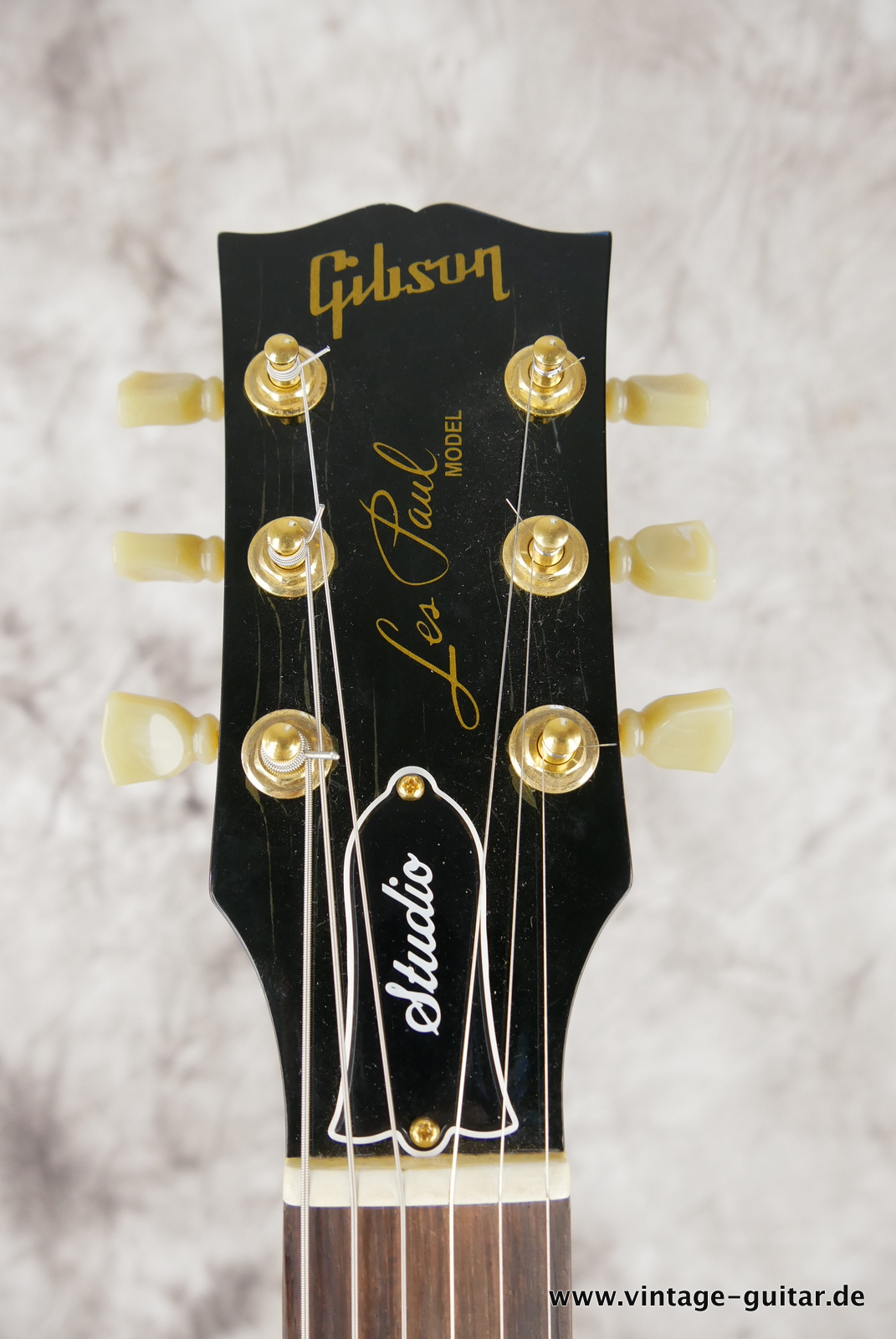 Gibson-Les-Paul-Studio-1995-black-009.JPG