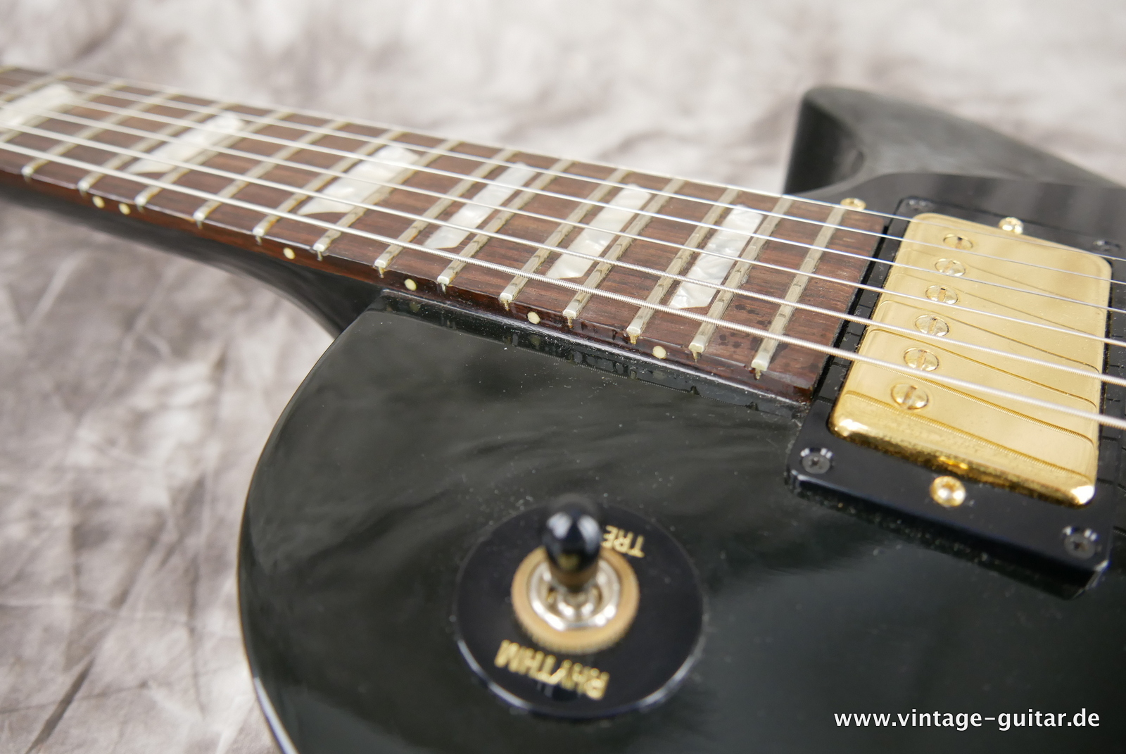 Gibson-Les-Paul-Studio-1995-black-014.JPG
