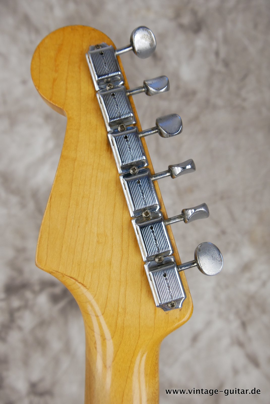 Fender-Stratocaster-1962-sunburst-006.JPG