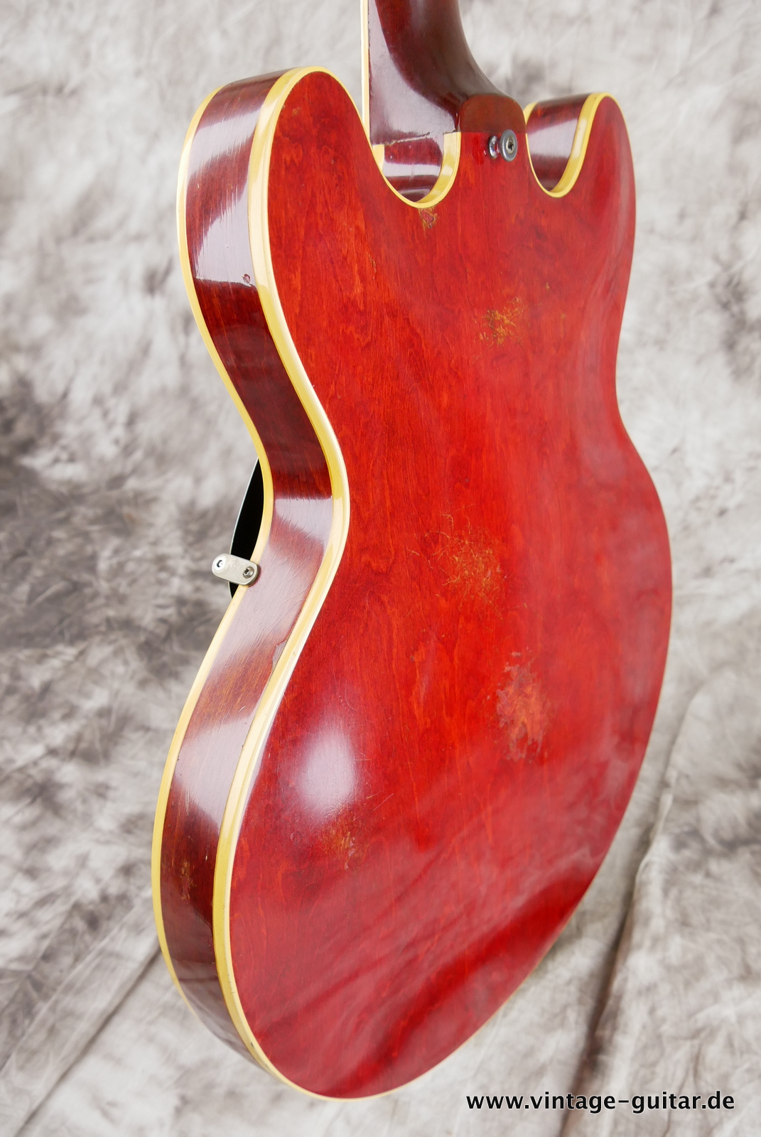 Gibson_ES_335_TDC_Stop_Tailpiece_cherry_1964-007.JPG