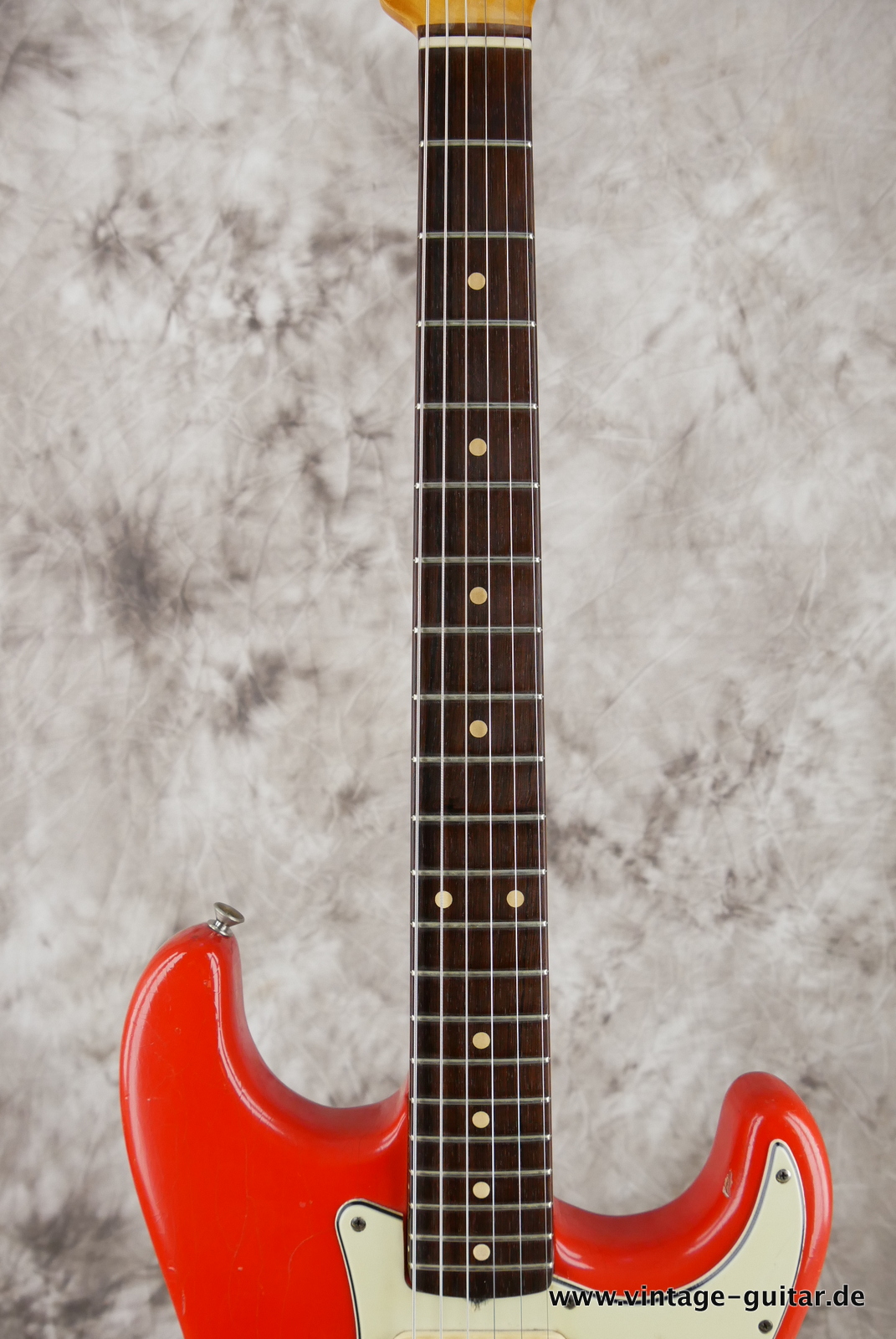 Fender_Stratocaster_fiesta_red_refinished_1961-011.JPG