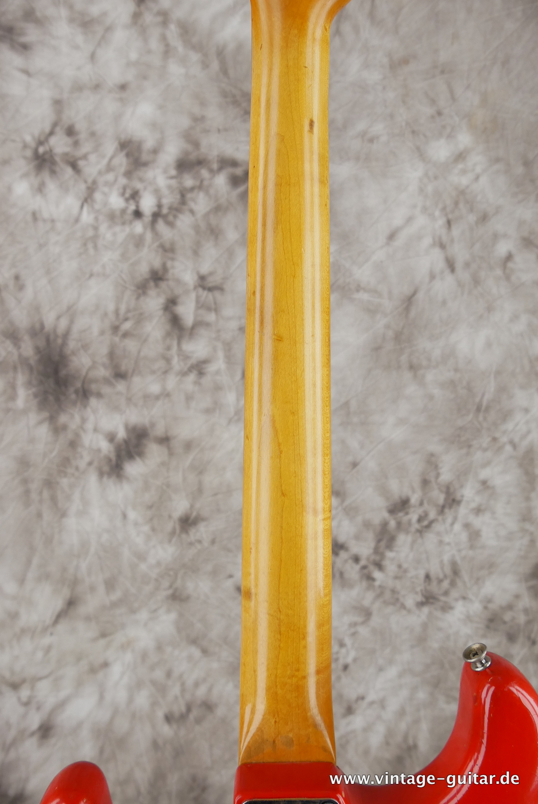Fender_Stratocaster_fiesta_red_refinished_1961-012.JPG