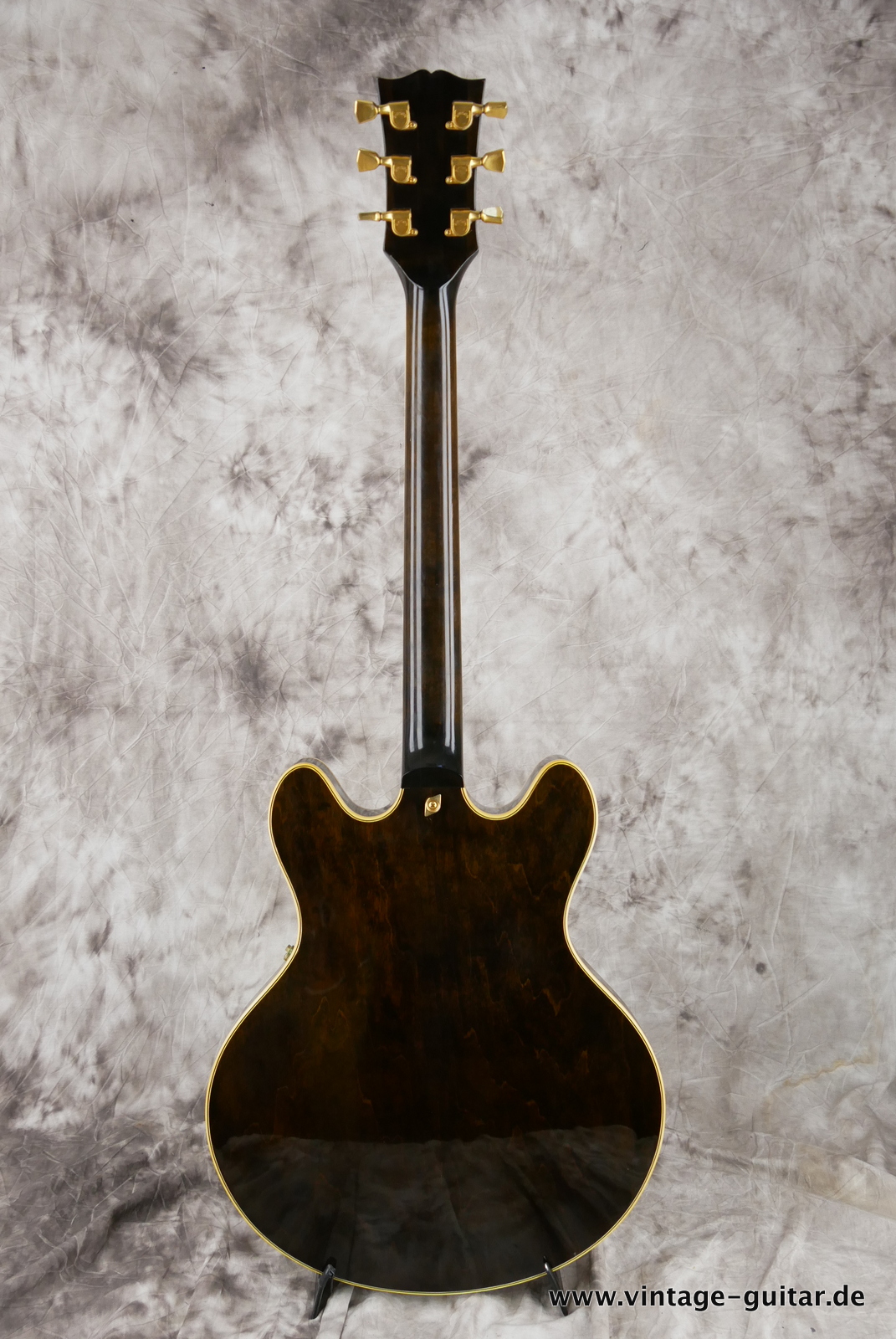 Gibson_ES_355_TD_stereo_walnut_1980-002.JPG