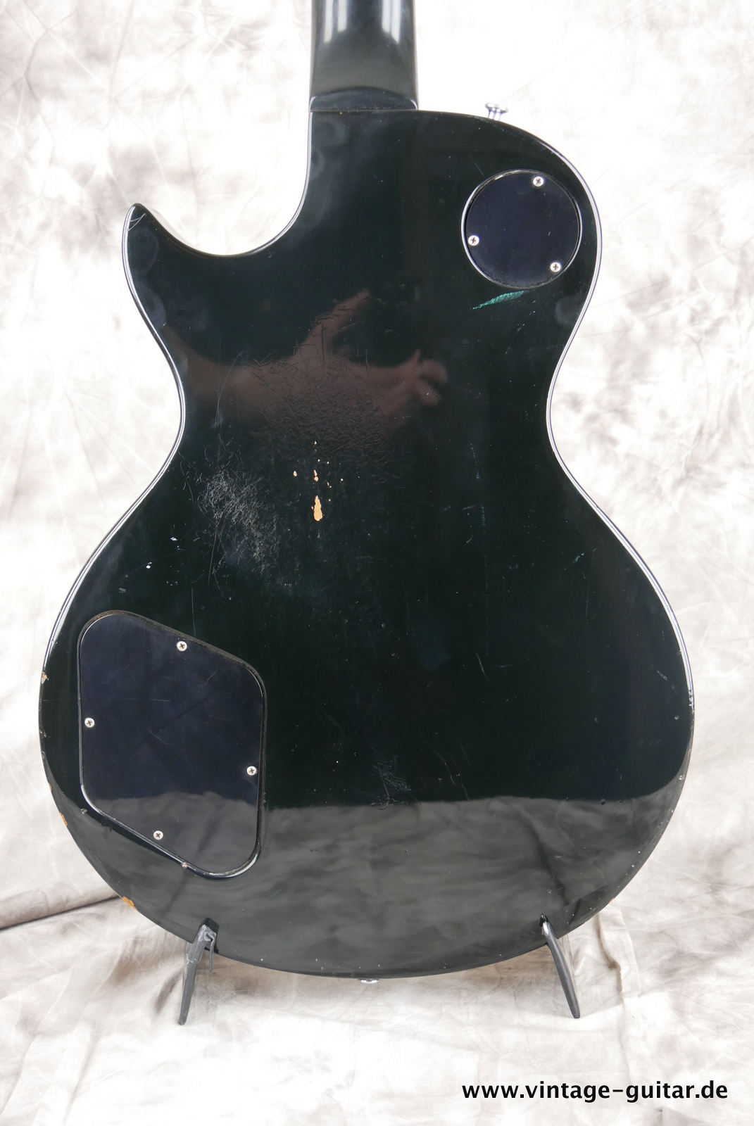 Gibson-Les-Paul-Standard-1980-black-004.JPG