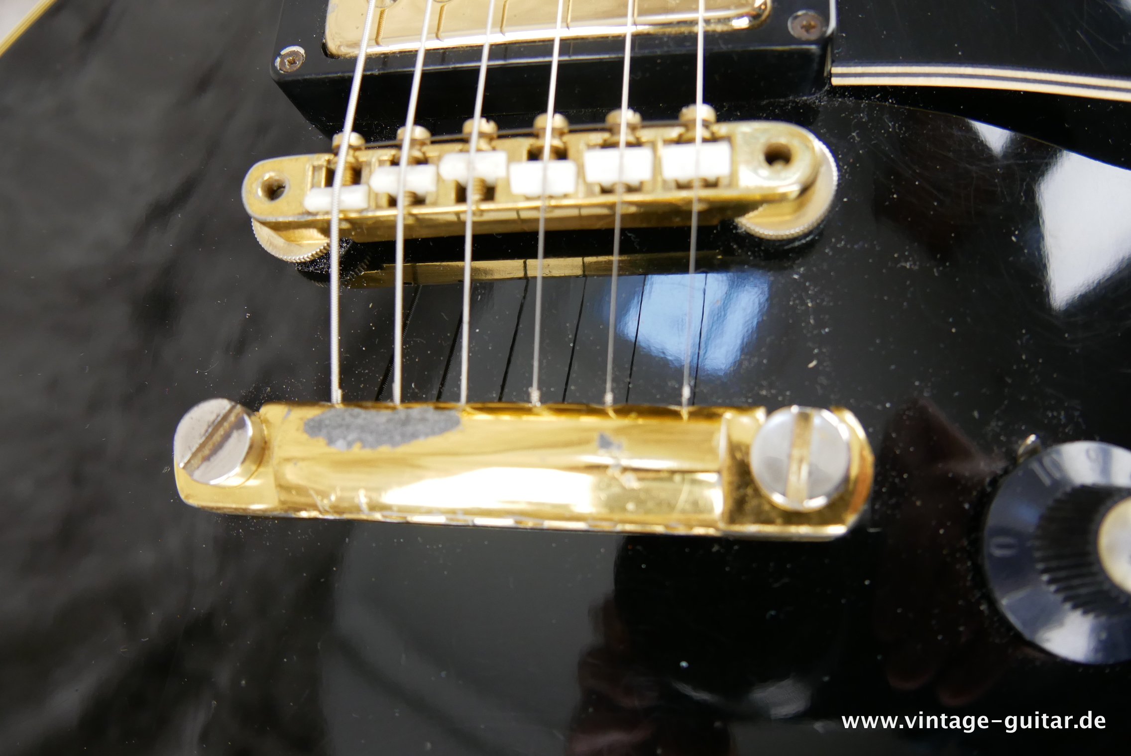 Gibson-Les-Paul-Custom-Black-Beauty-fretless-wonder-1971-020.JPG