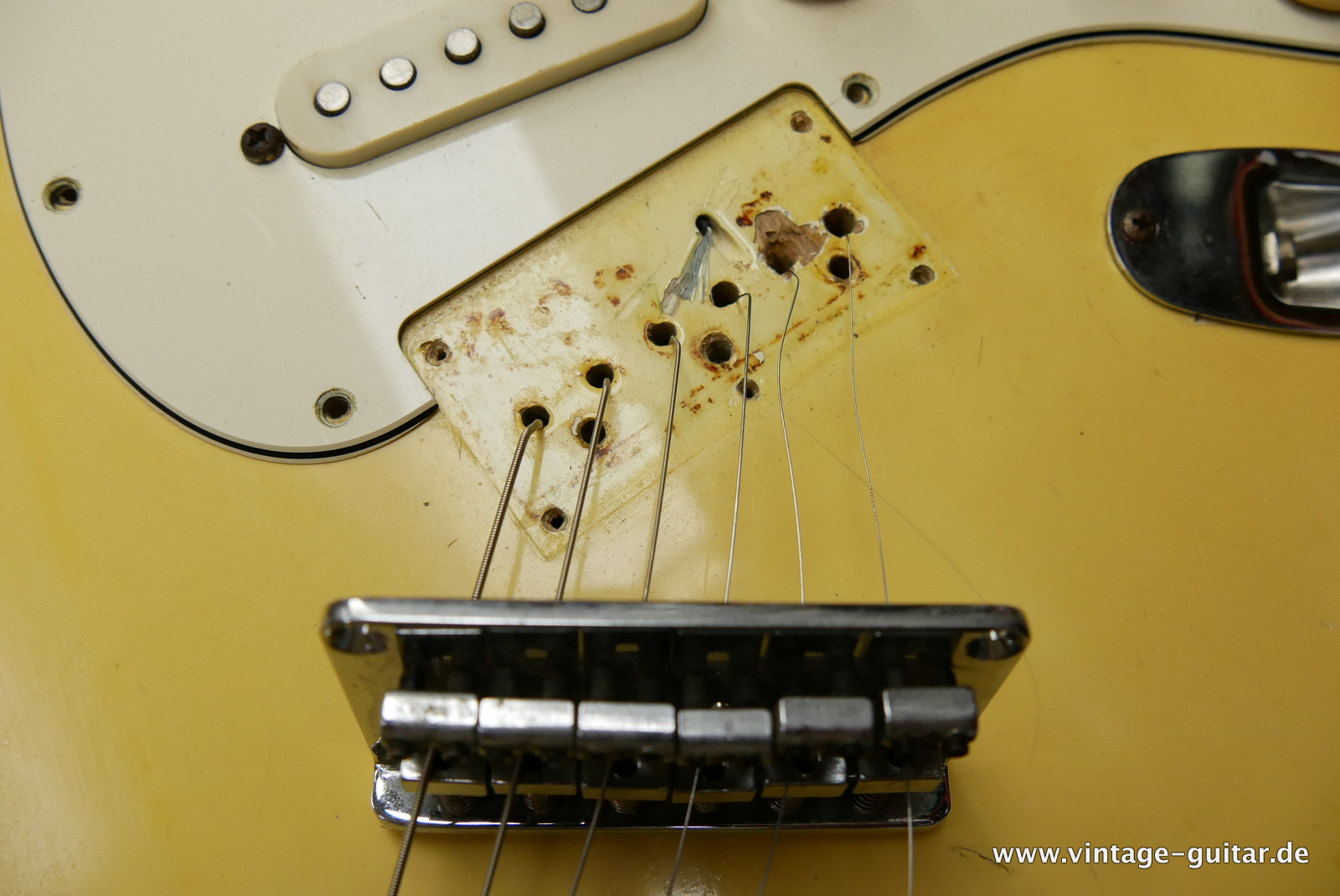 Fender-Stratocaster-hardtail-1972-olympic-white-031.JPG