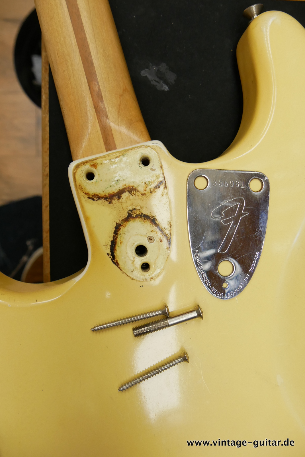 Fender-Stratocaster-hardtail-1972-olympic-white-033.JPG