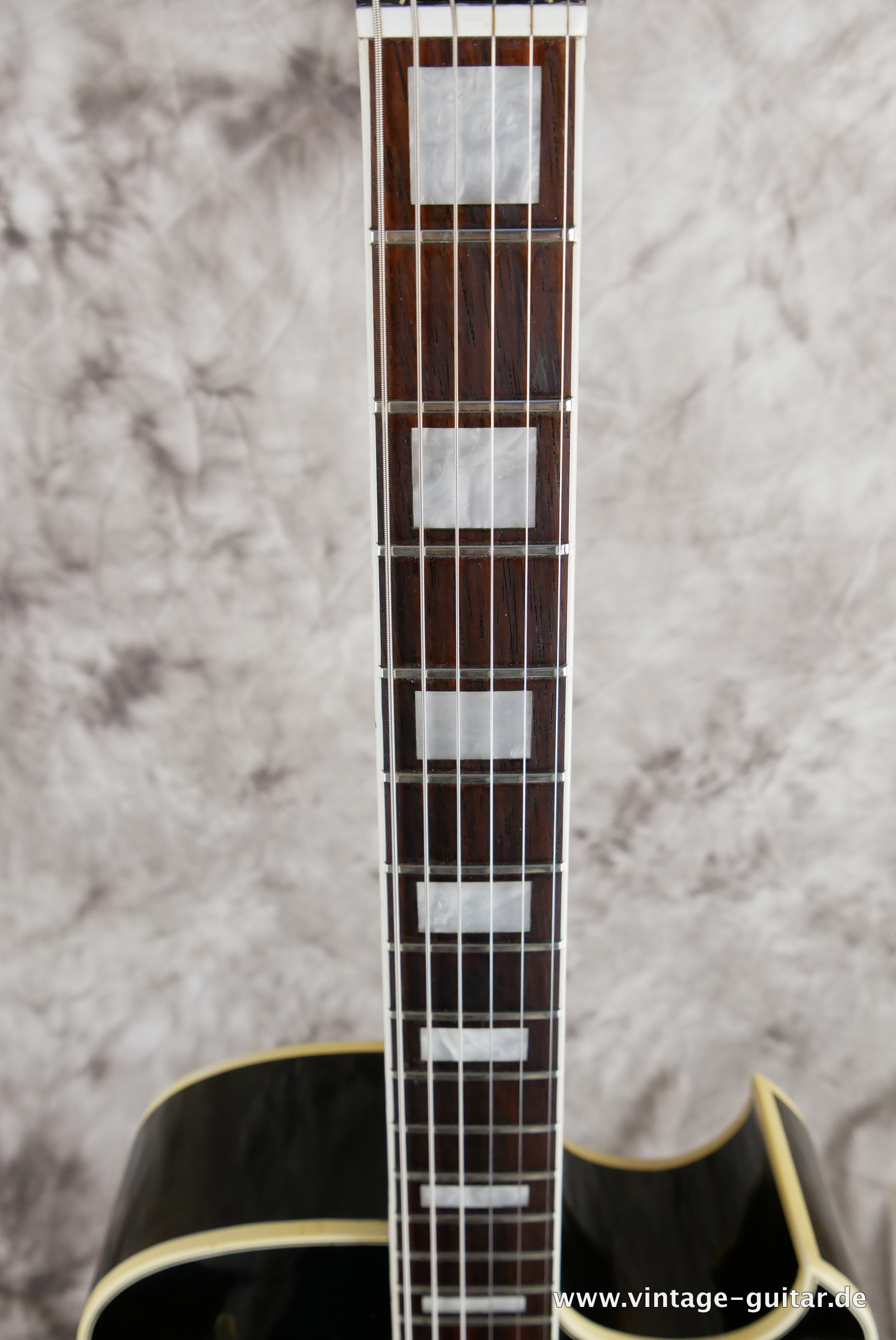 Gibson-ES-175-D-1979-sunburst-011.JPG