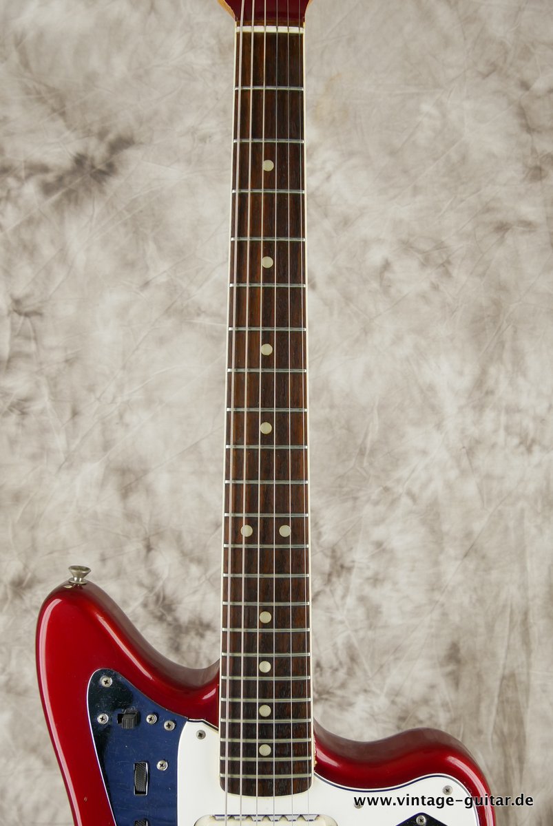 Fender_Jaguar_candy_apple_red_1966-018.JPG