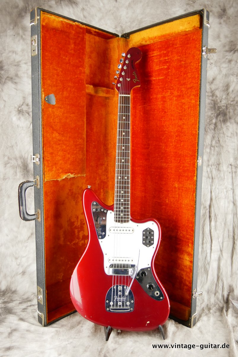 Fender_Jaguar_candy_apple_red_1966-030.JPG