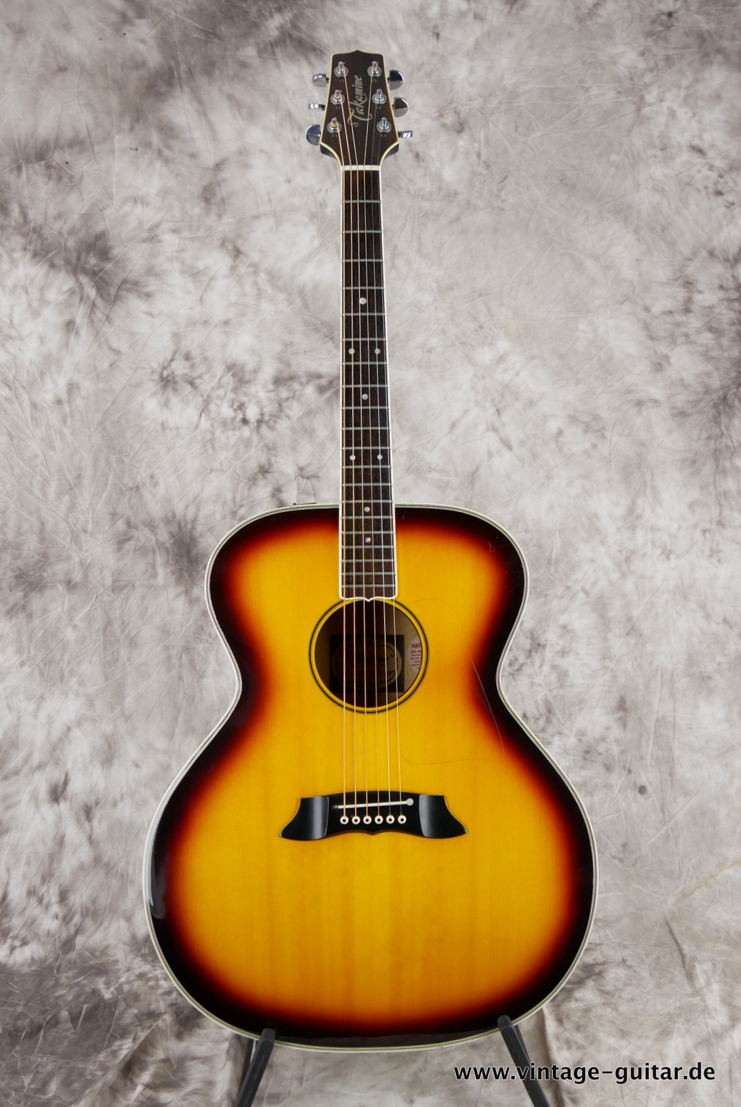 Takamine_EF_380_MD_Jumbo_Acoustic_Guitar_activ_Pickup_Japan_1982-001.JPG