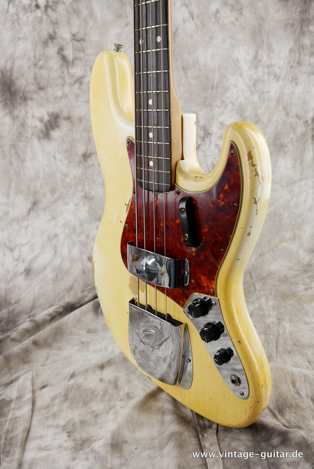 Fender-Jazz-Bass-1965-olympic-white-010.JPG