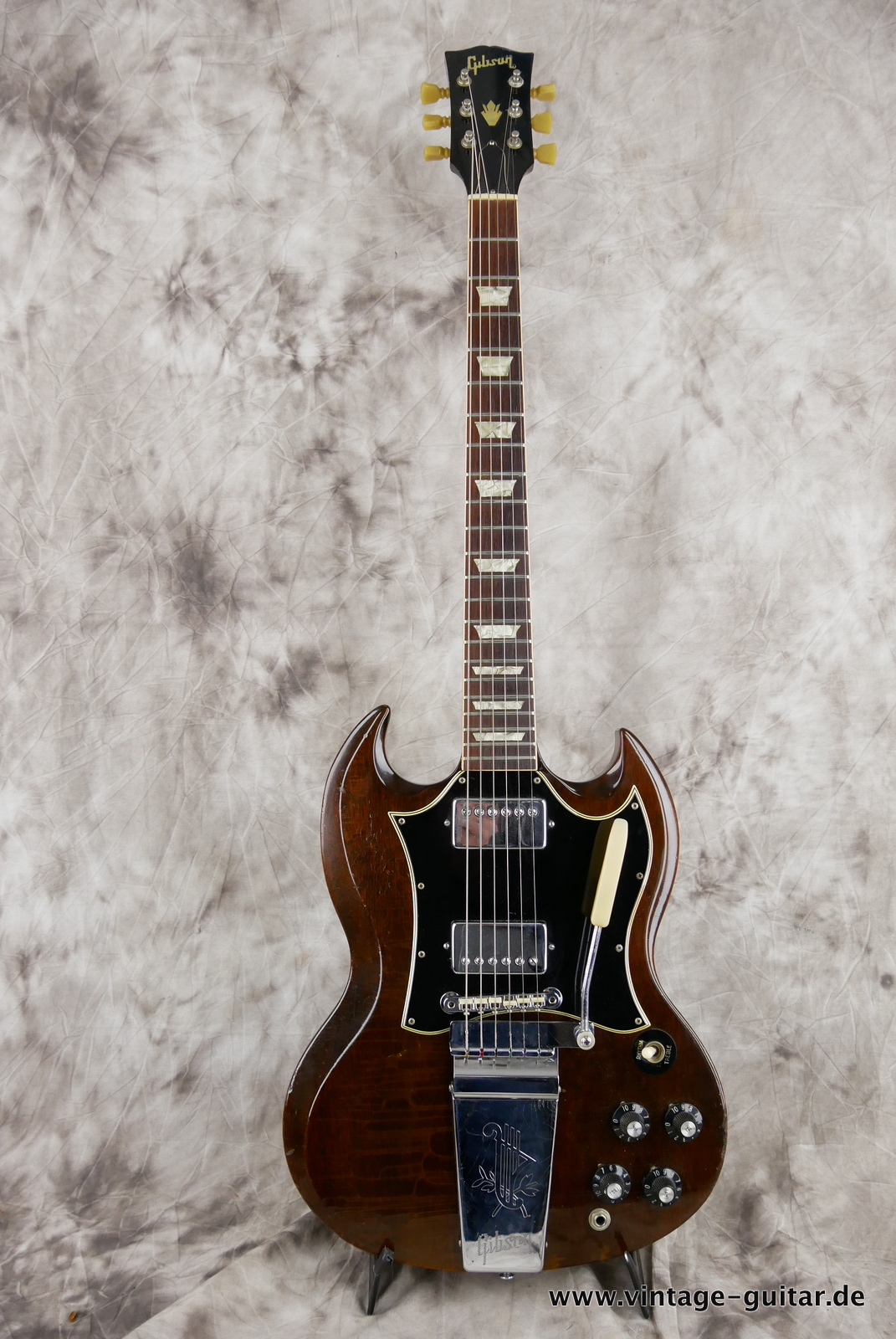 Gibson-SG-Standard-1969-walnut-026.JPG