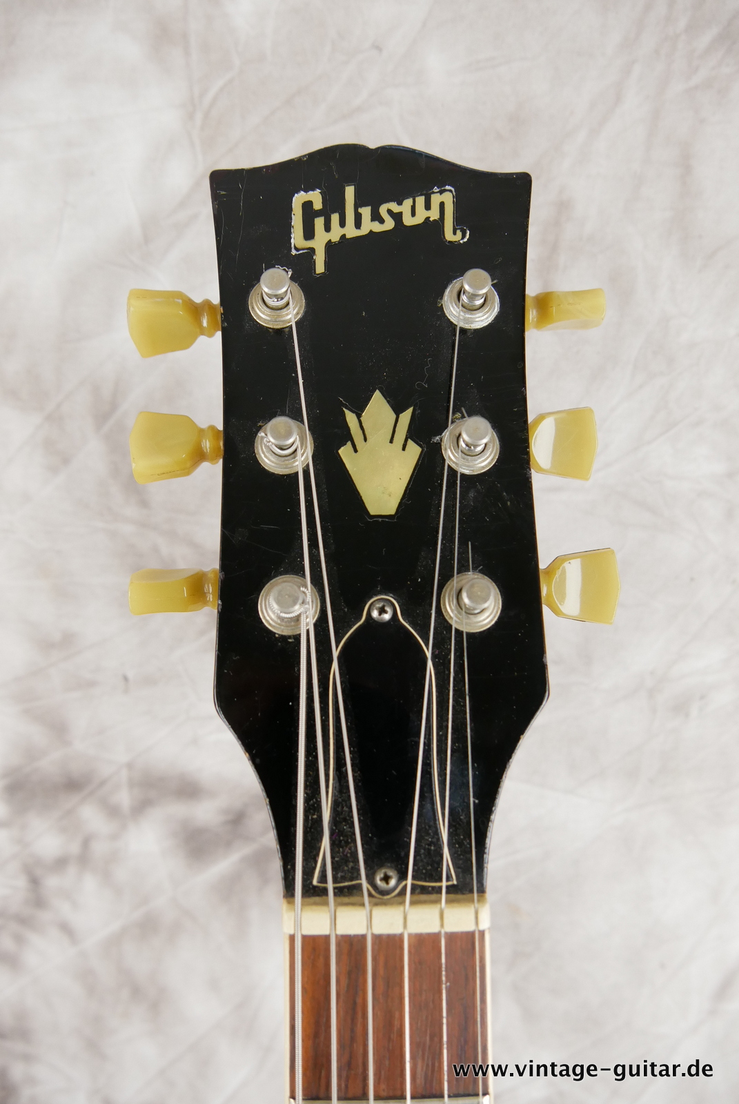 Gibson-SG-Standard-1969-walnut-034.JPG