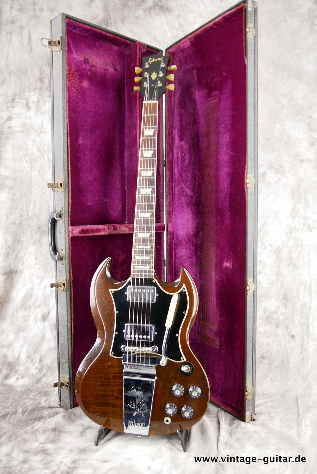 Gibson-SG-Standard-1969-walnut-049.JPG