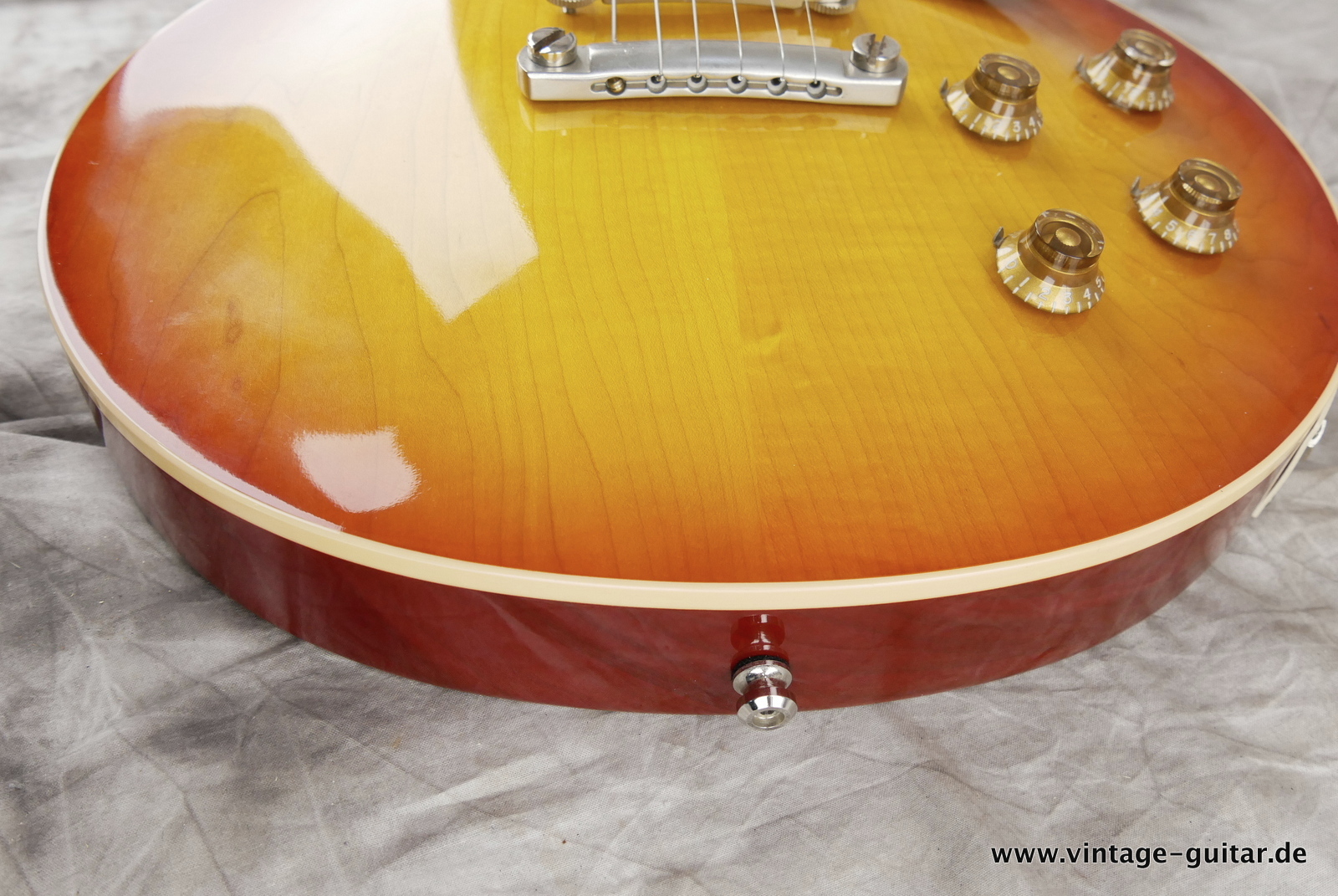 Gibson-Les-Paul-R8-1958-Reissue-Custom-Shop-VOS-016.JPG