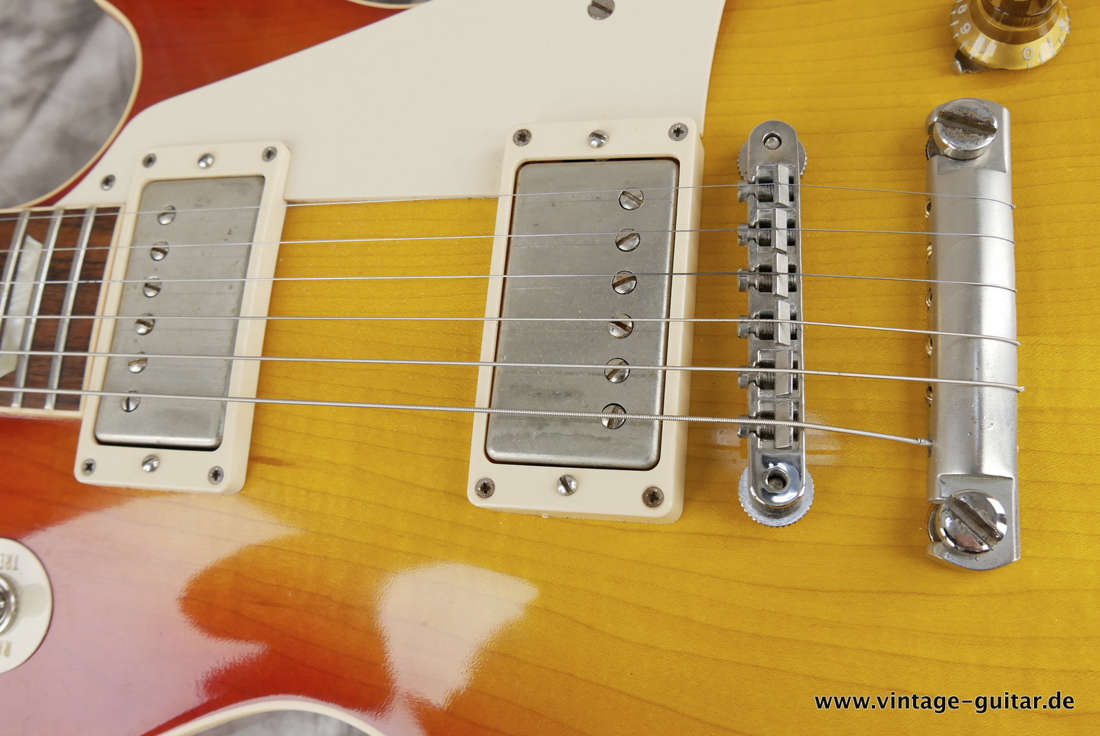 Gibson-Les-Paul-R8-1958-Reissue-Custom-Shop-VOS-018.JPG