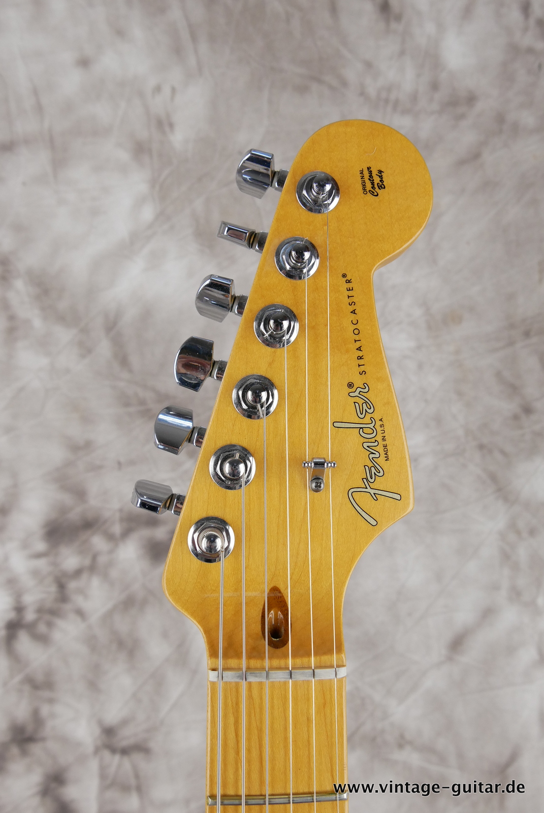Fender-Stratocaster-American-Standard-HSS-60th-Anniversary-2014-005.JPG