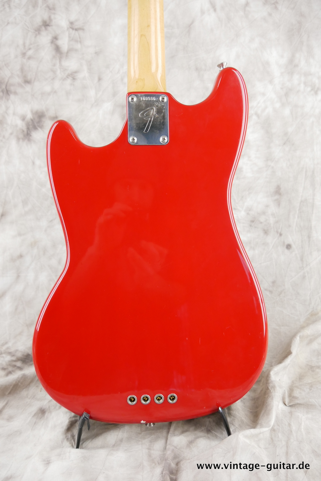 Fender-Mustang-Bass-1966-dakota-red-004.JPG