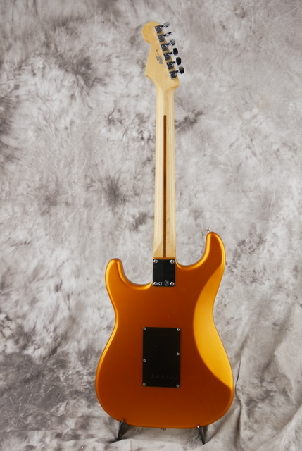 Fender_Stratocaster_Mexico_copper_orange_2013-002.JPG
