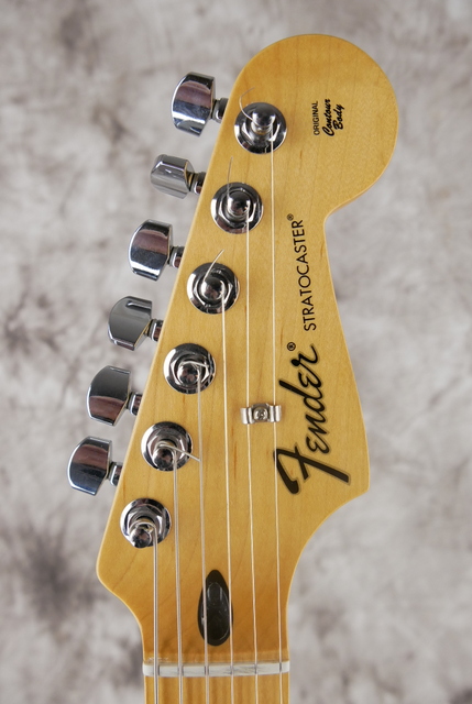 Fender_Stratocaster_Mexico_copper_orange_2013-009.JPG