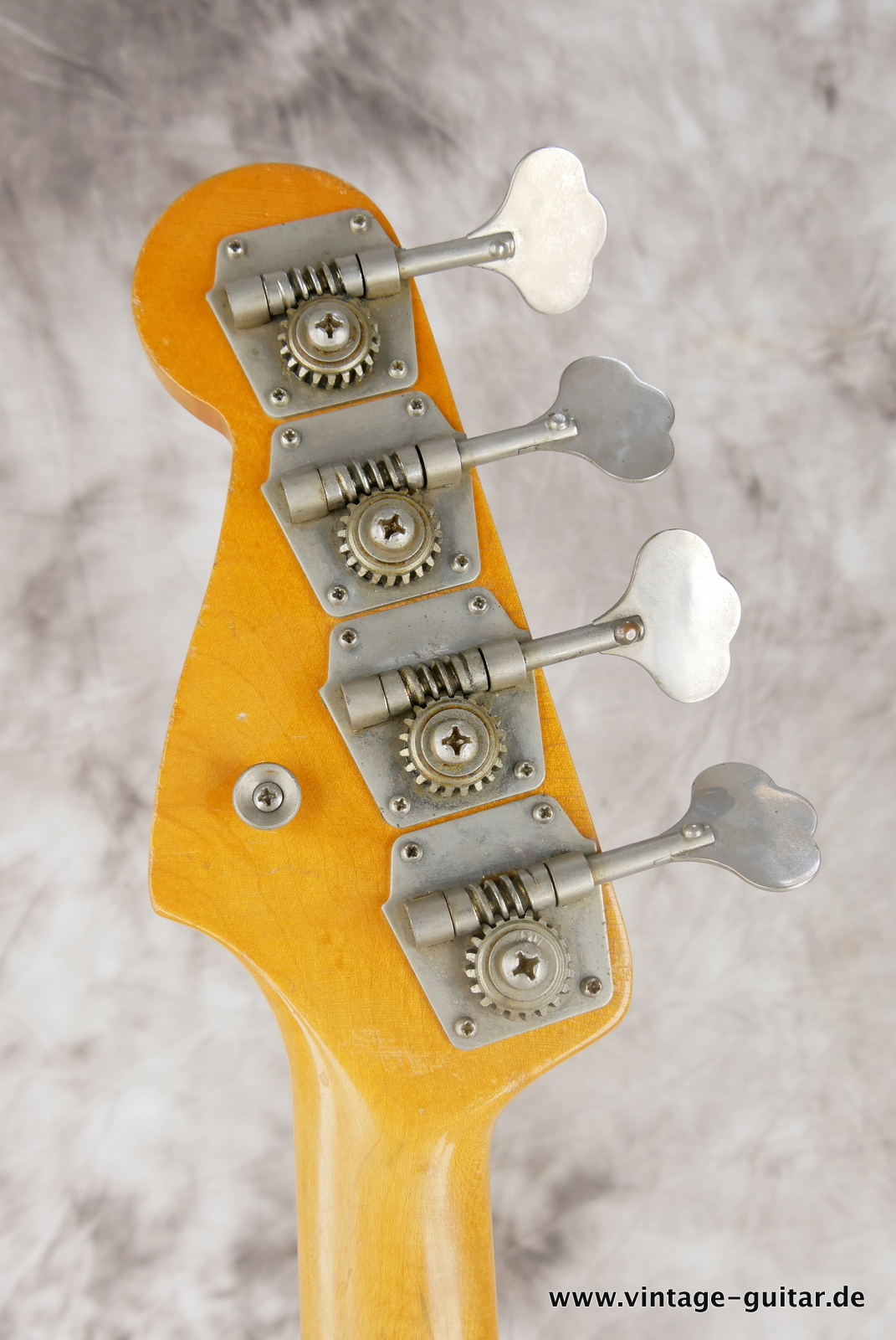 Fender-Precision-Bass-1965-fiesta-red-010.JPG