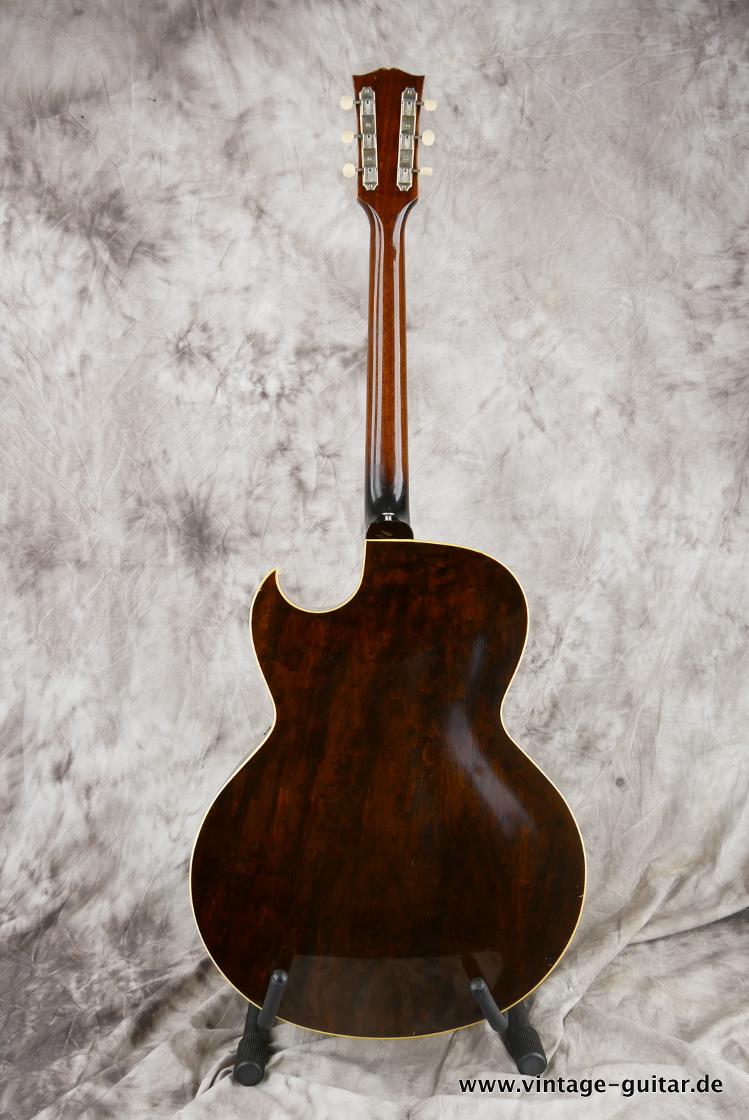 Gibson-ES125C-1967-sunburst-002.JPG