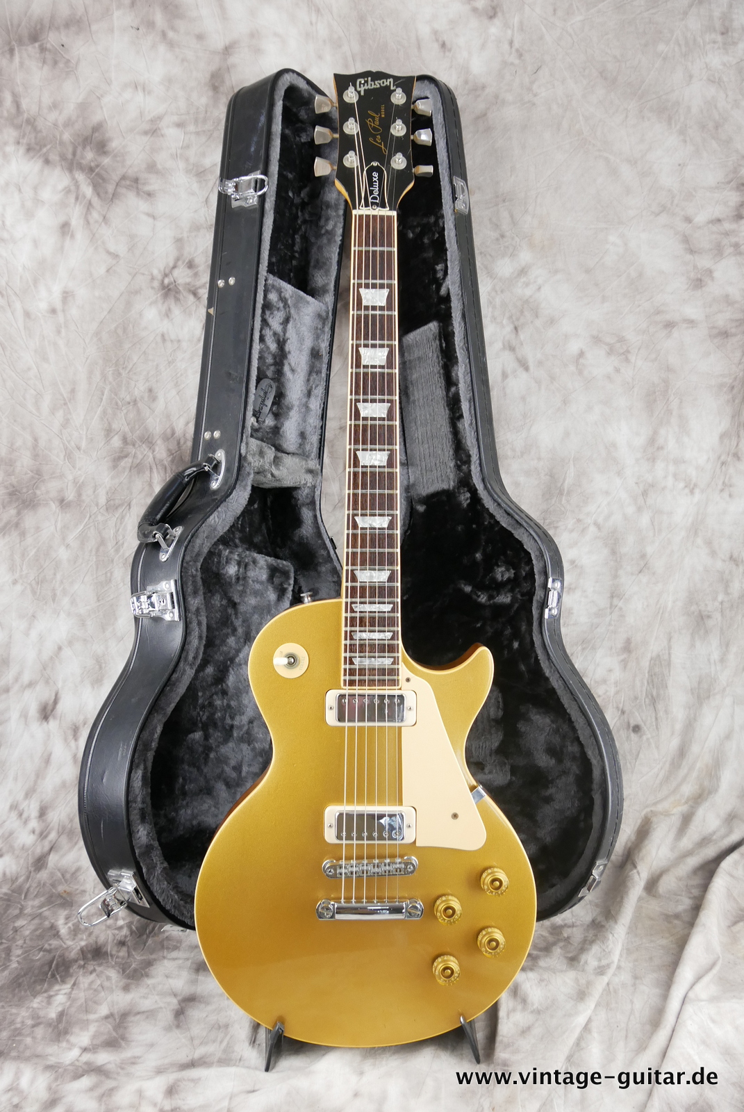 Gibson-Les-Paul-Deluxe-1979-goldtop-017.JPG