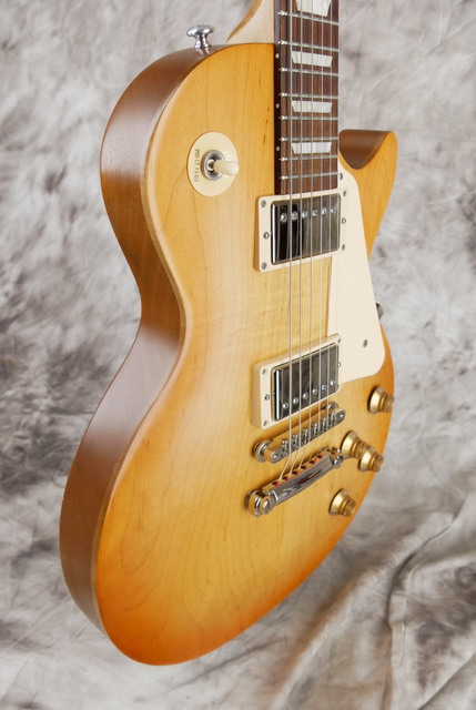Gibson_Les_Paul_Tribute_Honeyburst_2021-005.JPG