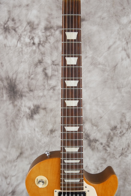 Gibson_Les_Paul_Tribute_Honeyburst_2021-011.JPG