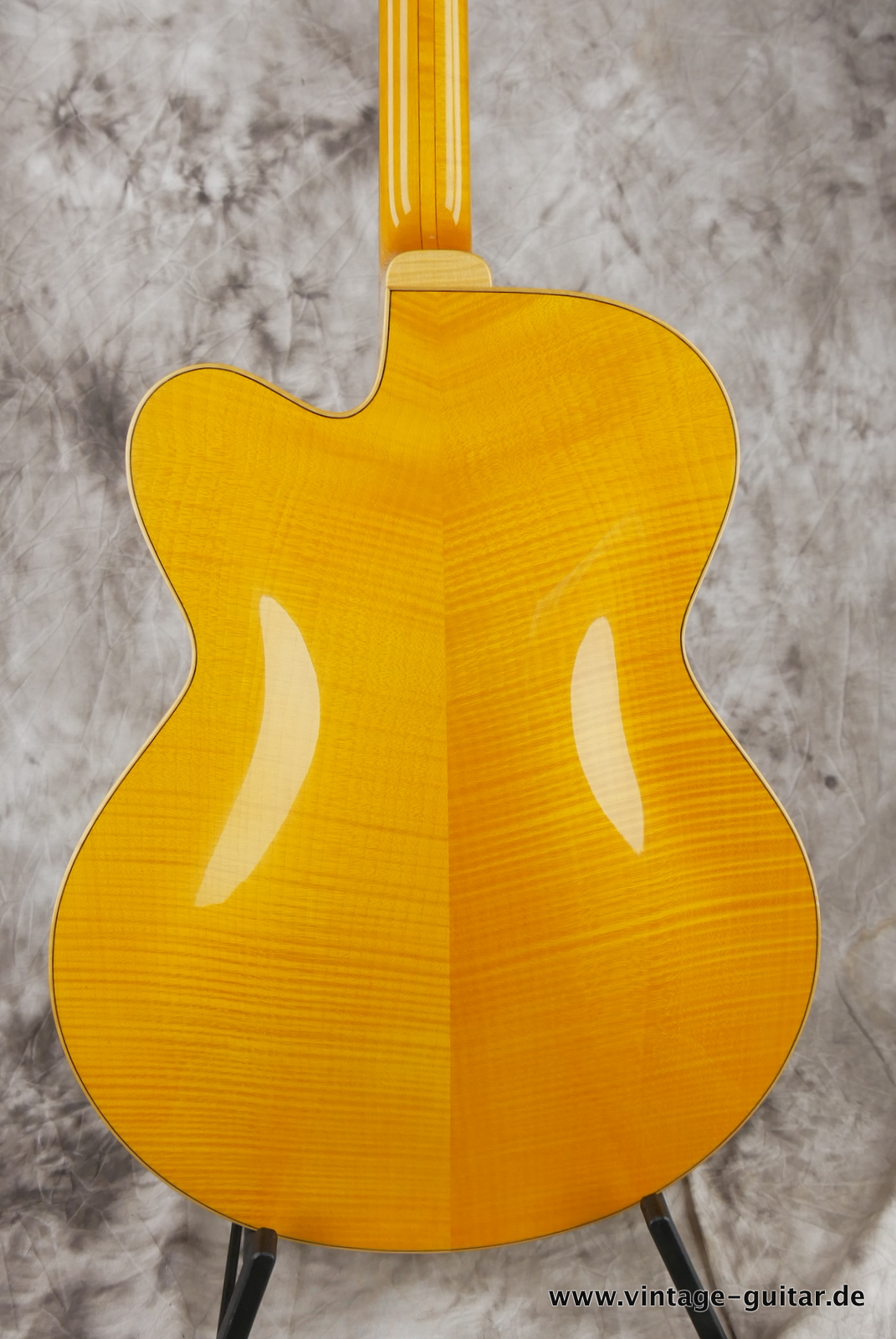 Launhardt_Fs3_german_guitar_archtop_all_solid-004.JPG