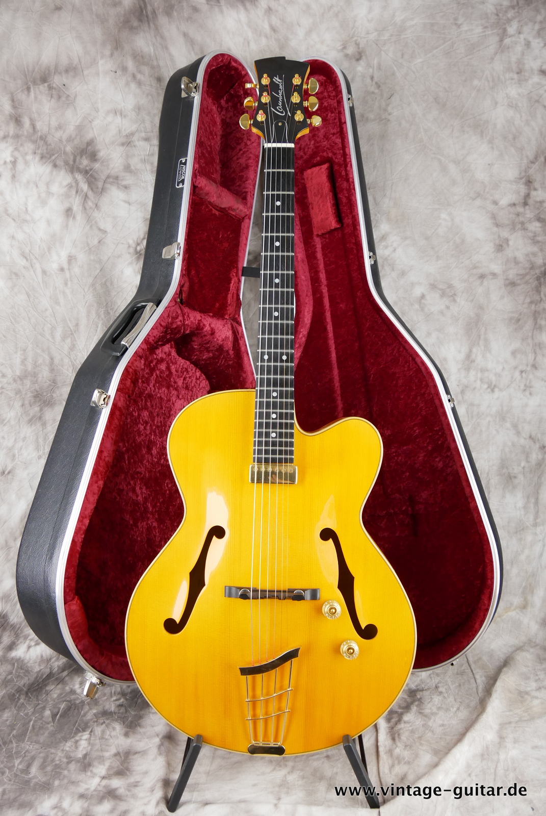 Launhardt_Fs3_german_guitar_archtop_all_solid-015.JPG