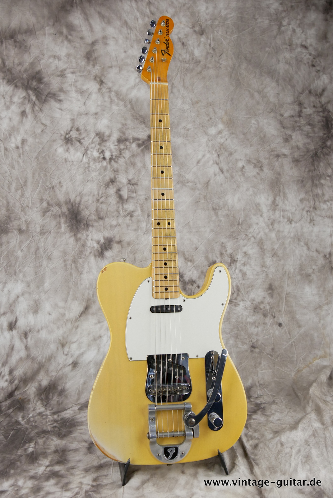 Fender_Telecaster_Bigsby_5_way_switch_1973_blonde_4,2kg-001.JPG