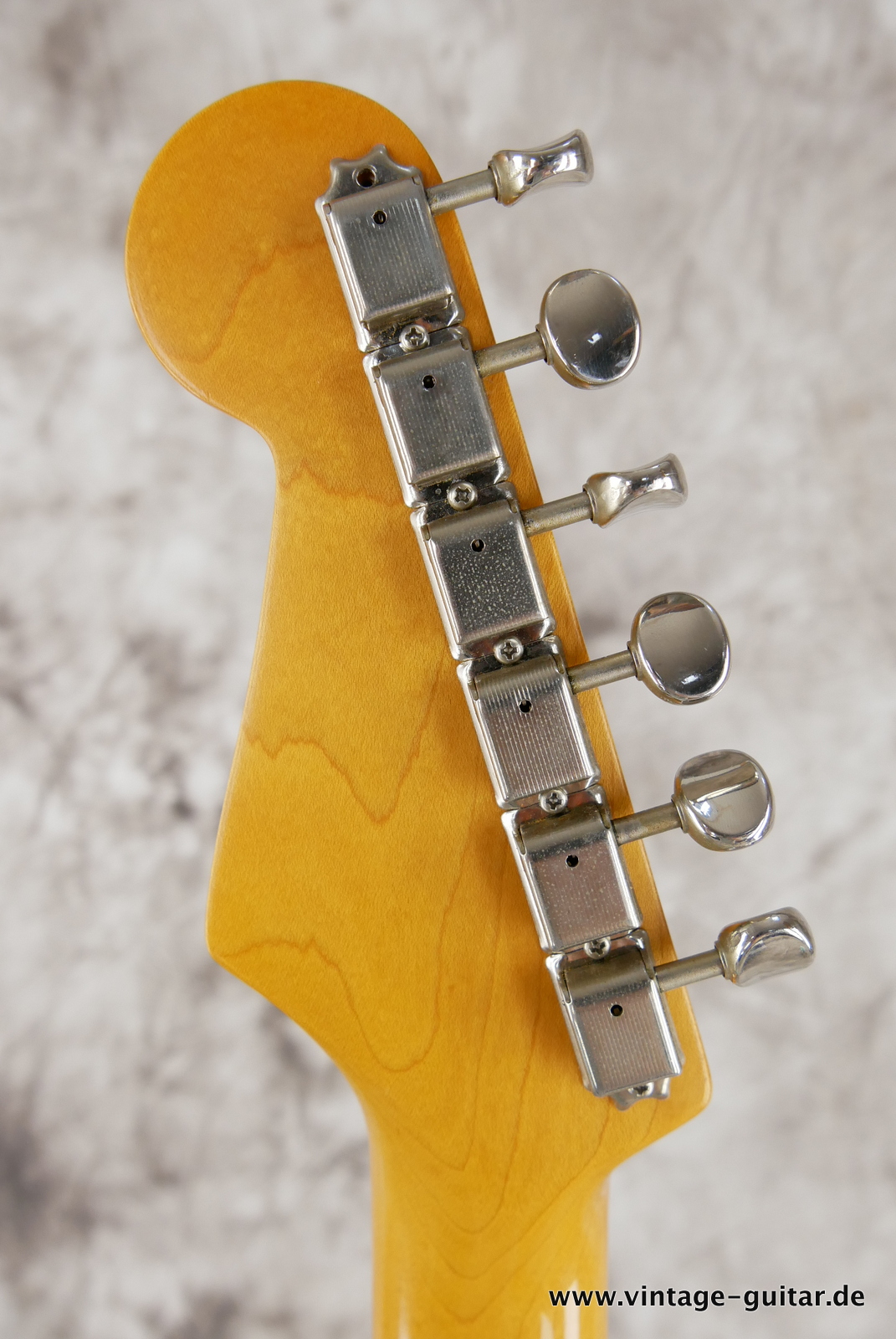 Fender-Stratocaster-ST62:ST54-Japan-1996-seafoam-green-004.JPG