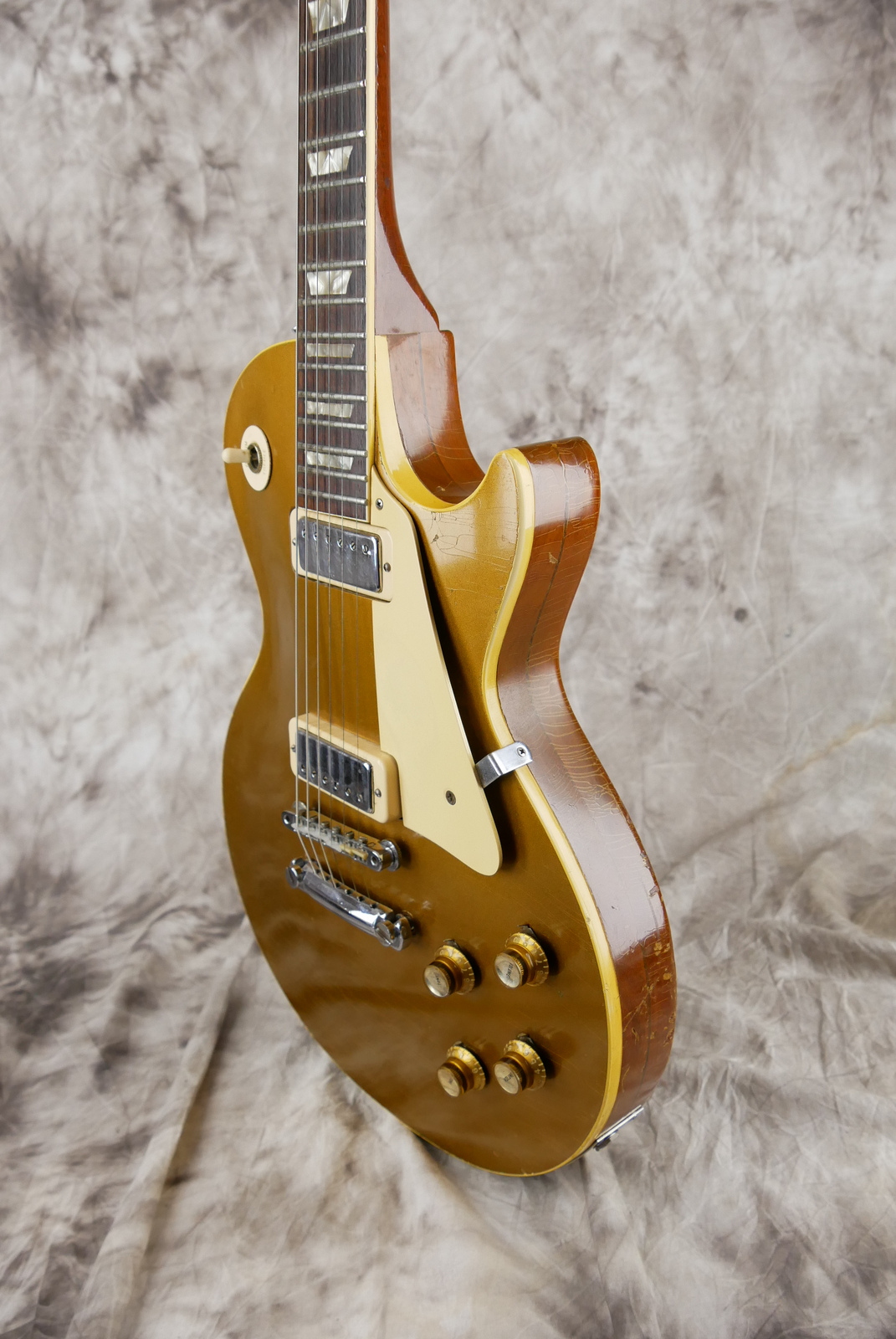 Gibson_Les_Paul_Deluxe_Goldtop_1970-006.JPG