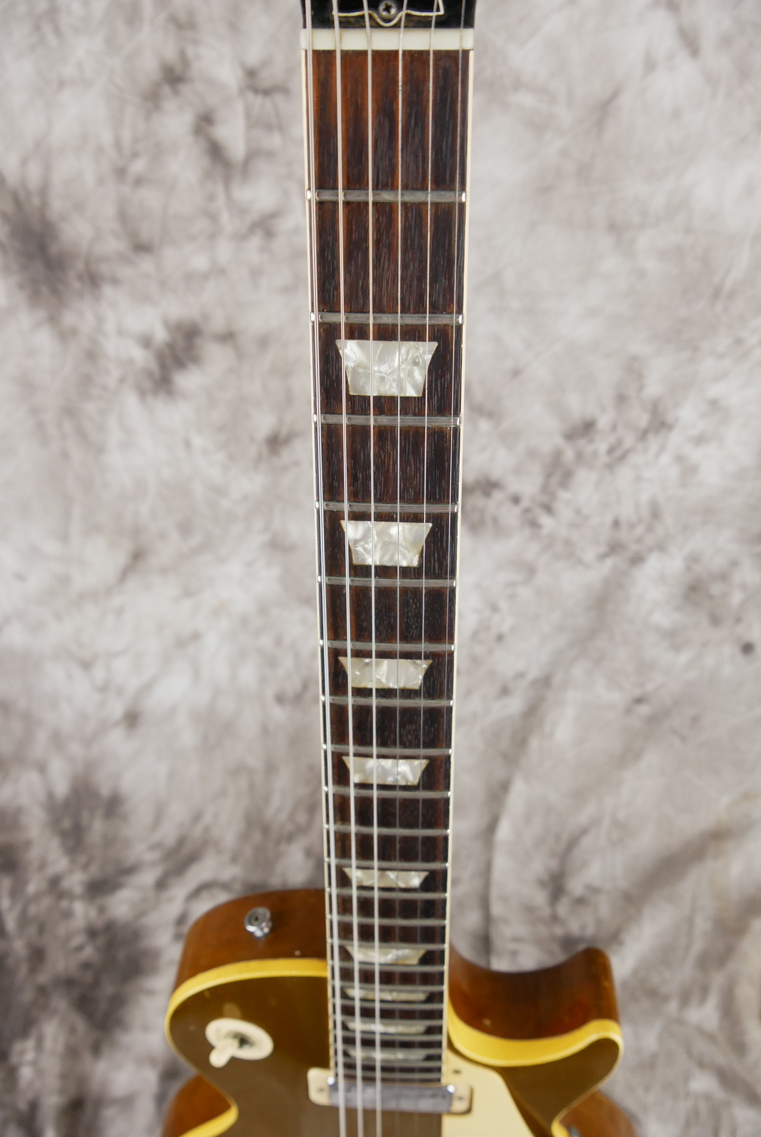 Gibson_Les_Paul_Deluxe_Goldtop_1970-011.JPG