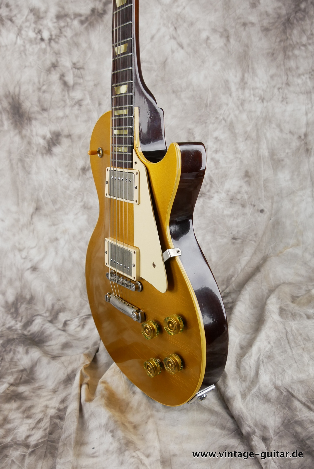 Gibson-Les-Paul-1952-converted-goldtop-010.JPG