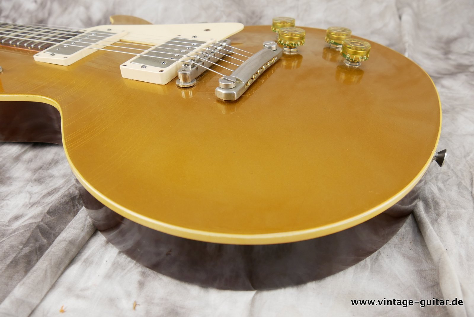 Gibson-Les-Paul-1952-converted-goldtop-016.JPG