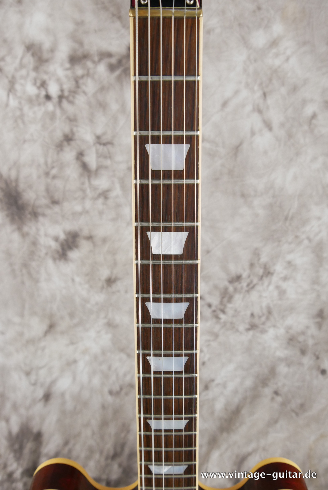Gibson-ES-369-1982-sunburst-005.JPG