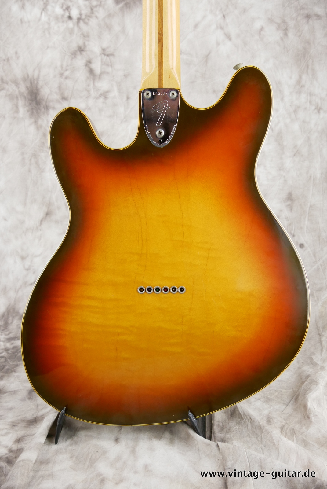 Fender-Starcaster-1974-sunburst-008.JPG