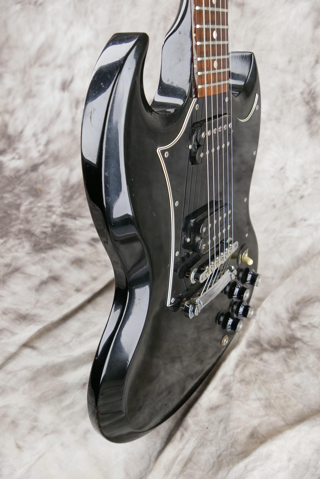 Gibson_SG_Special_black_USA_1995-005.JPG