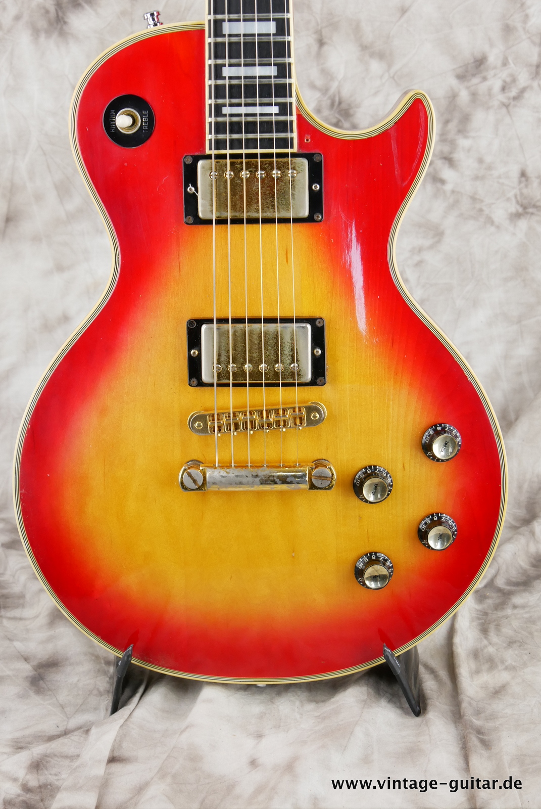 Gibson_Les_Paul_Custom_cherry_sunburst_1978-003.JPG