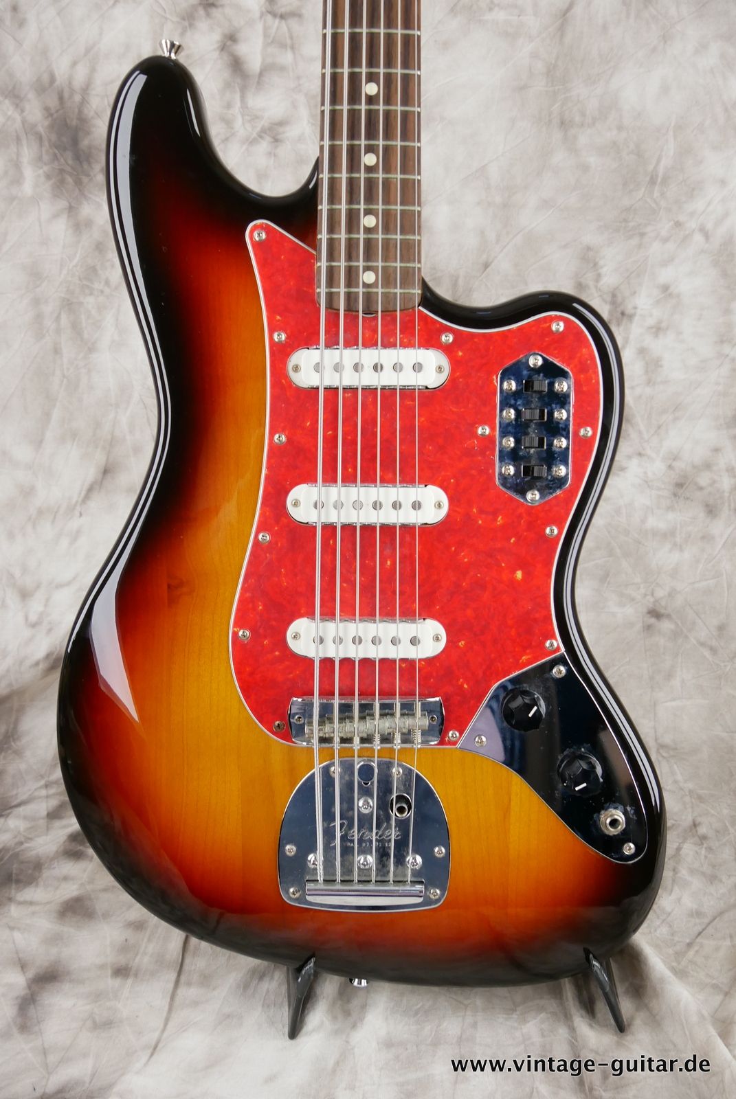 Fender-VI-1996-sunburst-007.JPG