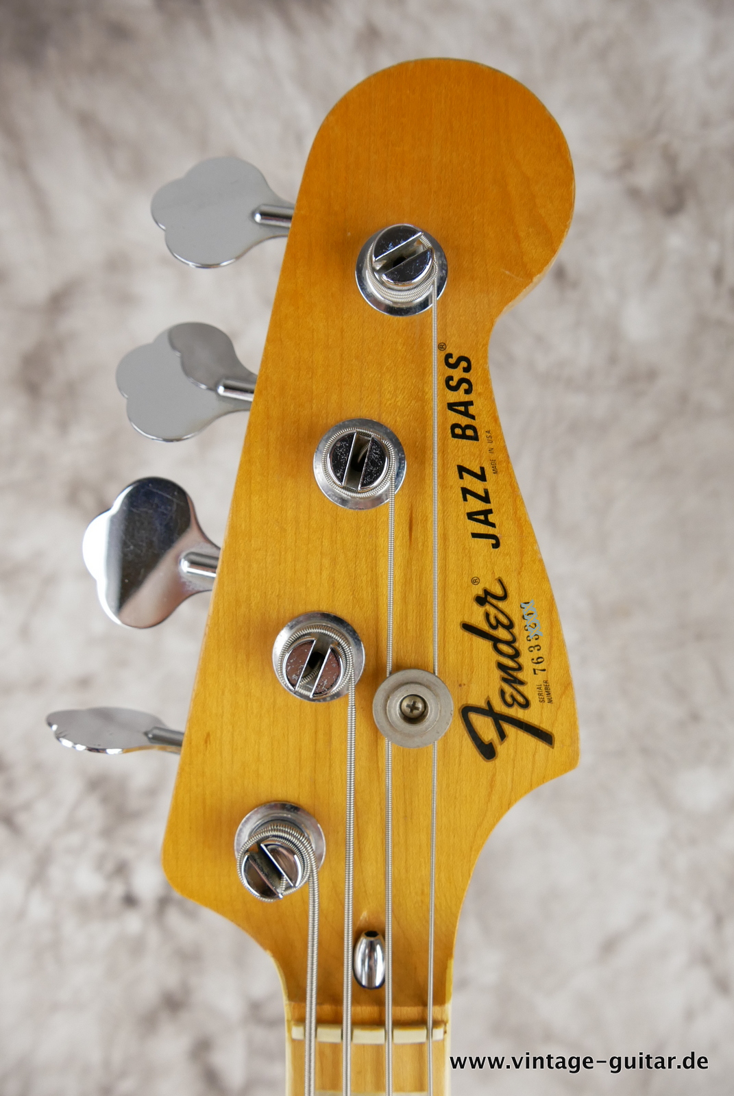 Fender-Jazz-Bass-1976-mocha-003.JPG