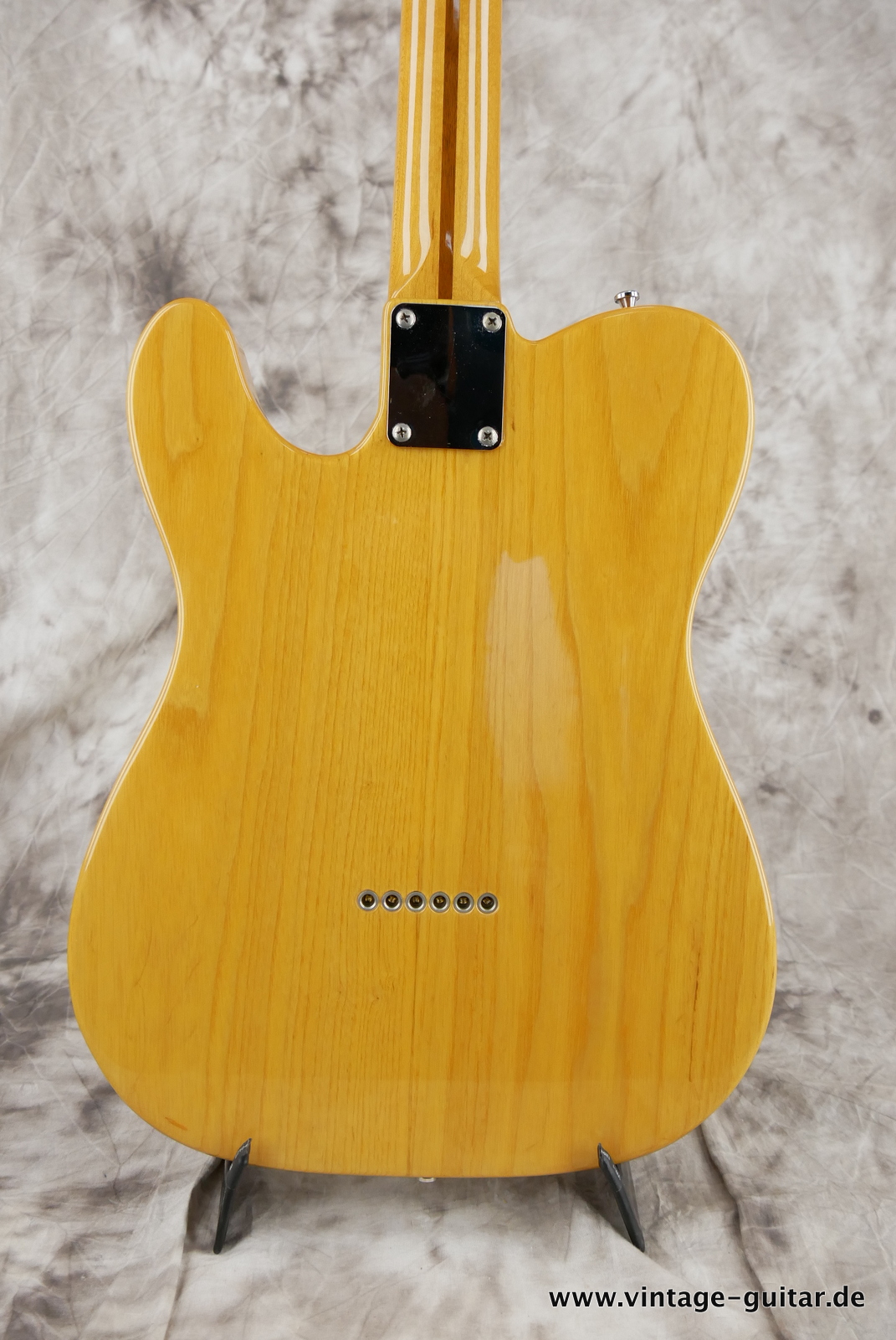 Fender_Telecaster_Custom_Shop_1988_natural-008.JPG