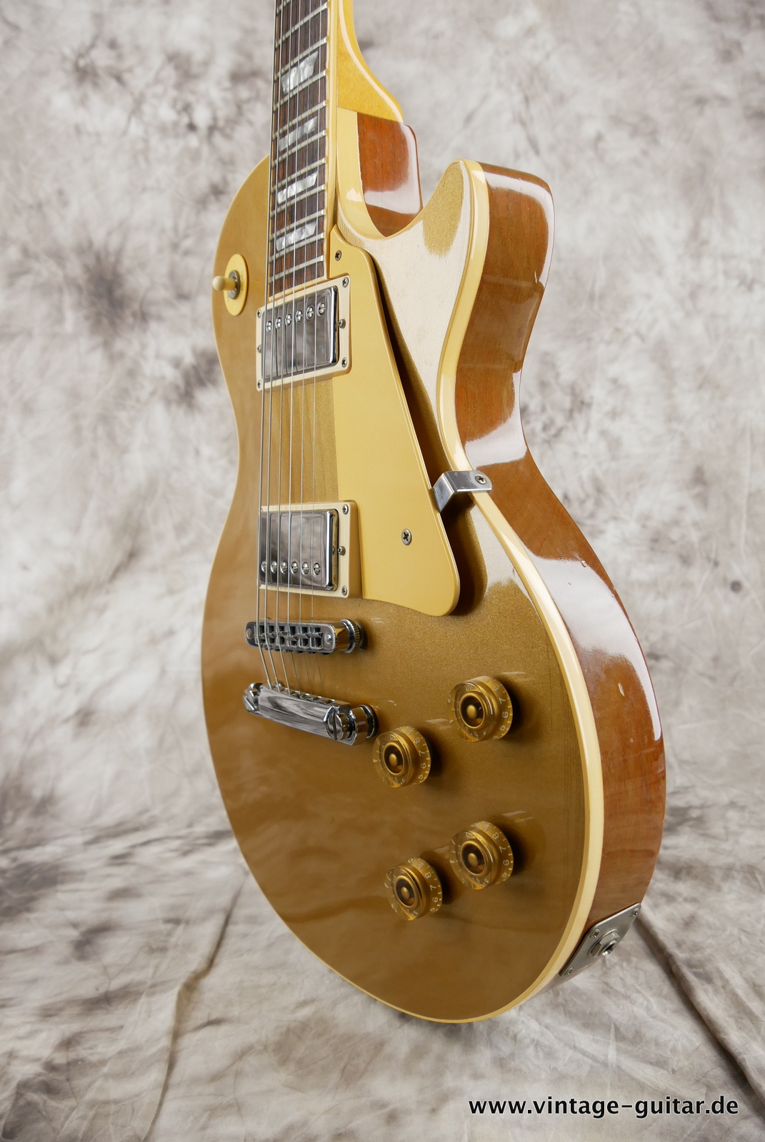 Gibson_Les_Paul_Standard_gold_top_1981-010.JPG