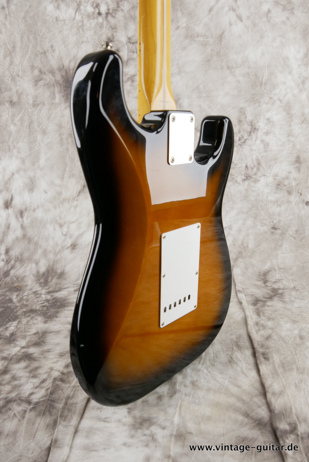 Fender-Stratocaster-CIJ-ST-57-1996-sunburst-011.JPG
