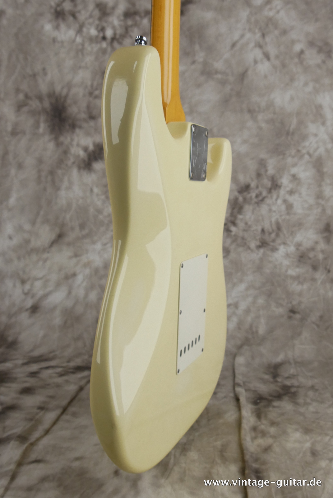 Fender_Stratocaster_Jimi_Hemdrix_Tribute_1997_olympic_white-011.JPG